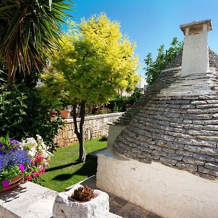 Bed and Breakfast Trullo Giardino Fiorito Альберобелло Экстерьер фото